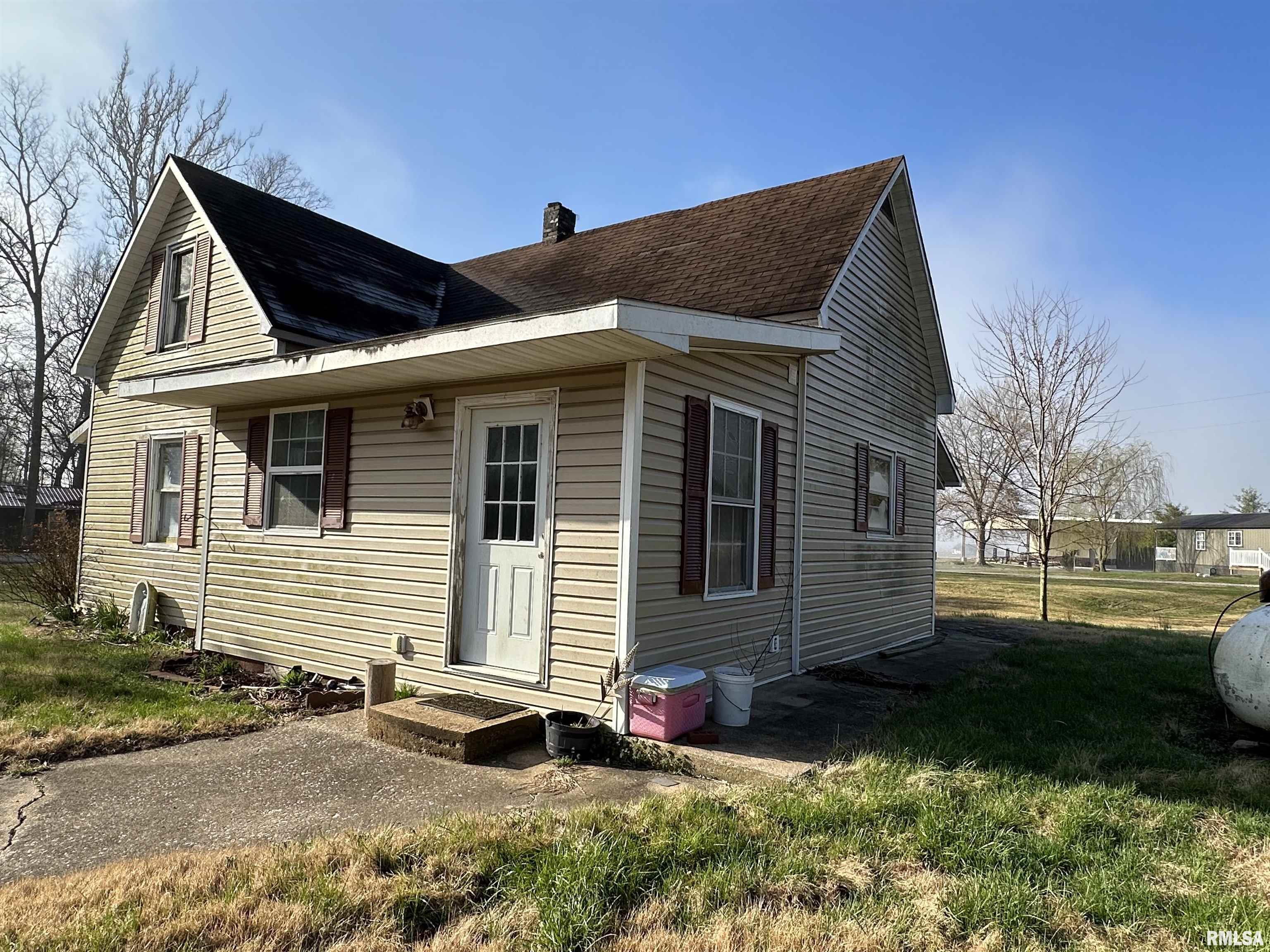 119 Logan Hollow Road Rockwood, IL 62280 - Photo 3 of 10