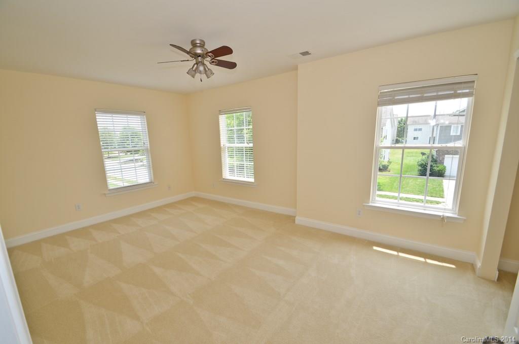 6640 Evanton Loch Road Charlotte, NC 28278 - Photo 12 of 24