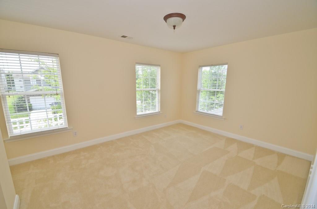 6640 Evanton Loch Road Charlotte, NC 28278 - Photo 13 of 24