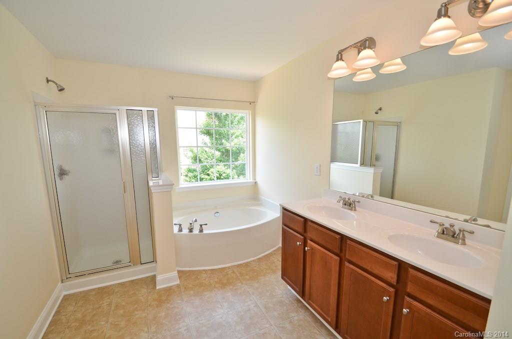6640 Evanton Loch Road Charlotte, NC 28278 - Photo 16 of 24