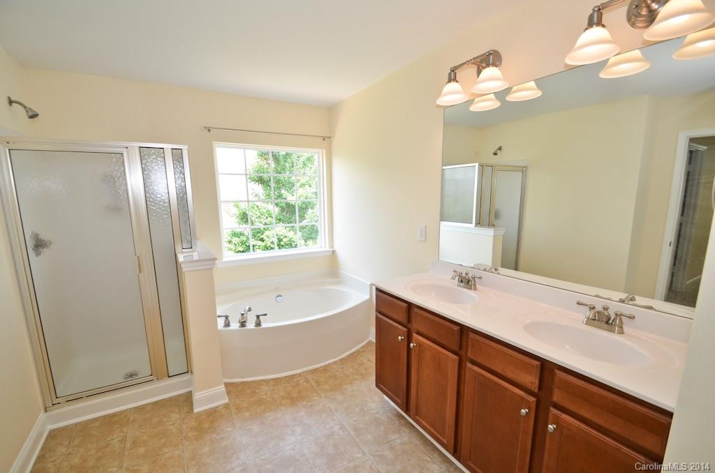 6640 Evanton Loch Road Charlotte, NC 28278 - Photo 17 of 24