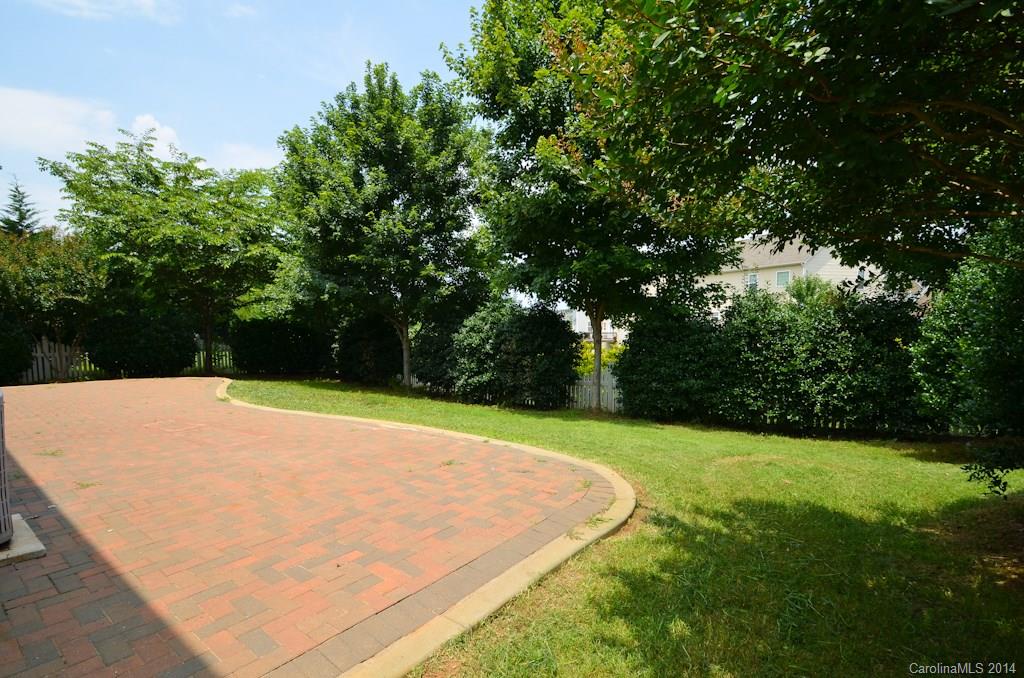 6640 Evanton Loch Road Charlotte, NC 28278 - Photo 22 of 24