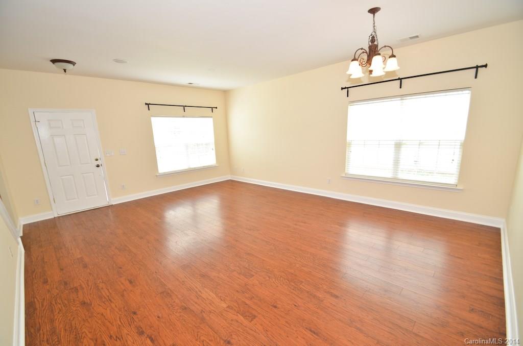 6640 Evanton Loch Road Charlotte, NC 28278 - Photo 5 of 24