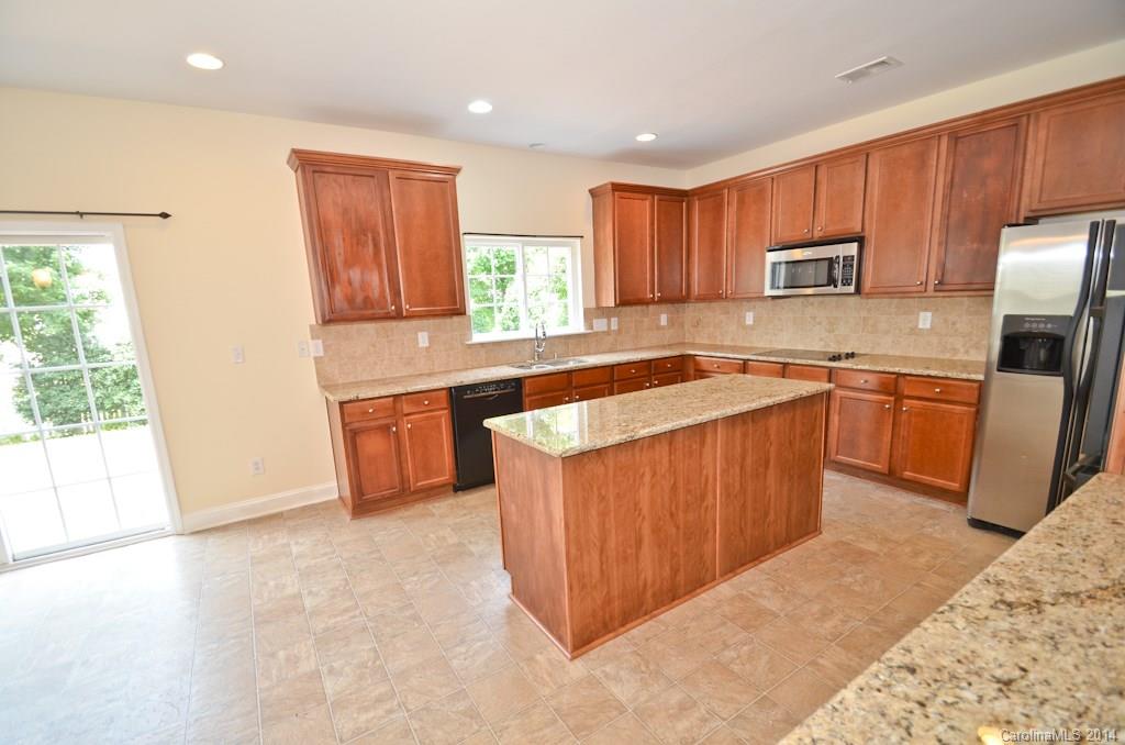 6640 Evanton Loch Road Charlotte, NC 28278 - Photo 9 of 24