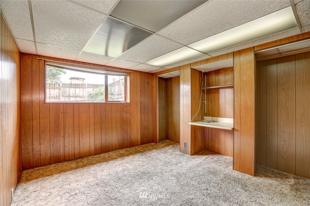 10802 Southeast 181st Street Renton, WA 98055 - Photo 16 of 24