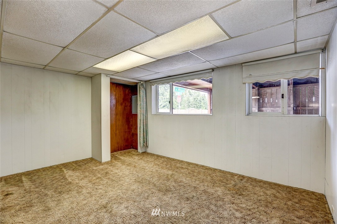 10802 Southeast 181st Street Renton, WA 98055 - Photo 17 of 24