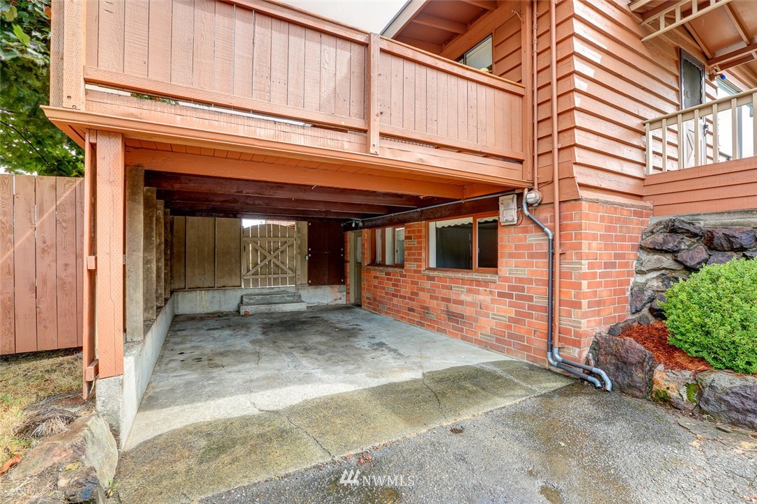 10802 Southeast 181st Street Renton, WA 98055 - Photo 23 of 24