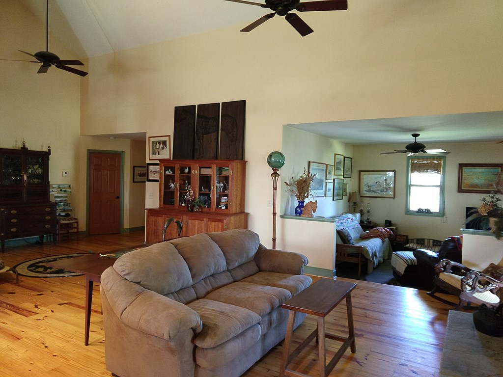 351 North Windsor Road Windsor, SC 29856 - Photo 7 of 39