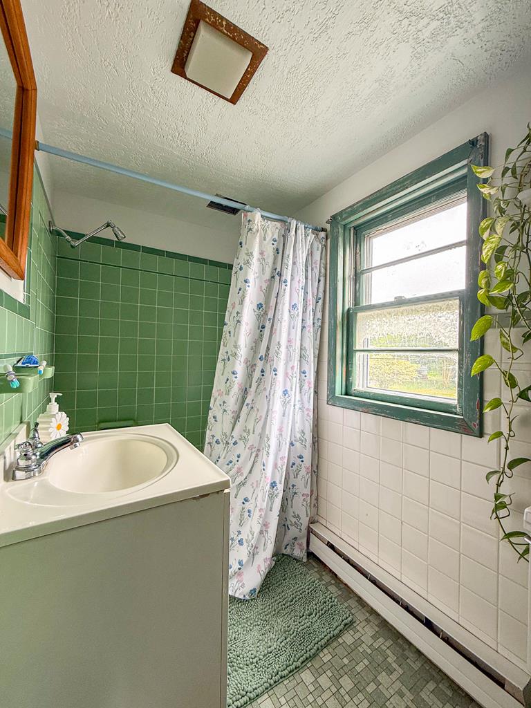10211 Shell Street Nassawadox, VA 23413 - Photo 26 of 46