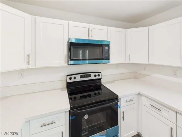 $769,999 | 1881 Bighorn Street, Pahrump, NV 89048