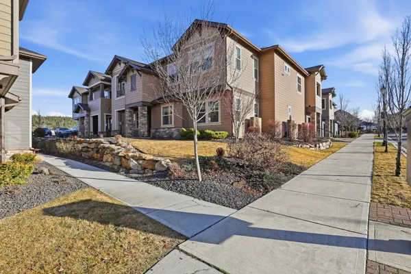 $375,000 | 24493 East Pinnacle Court, Unit A, Liberty Lake, WA 99019
