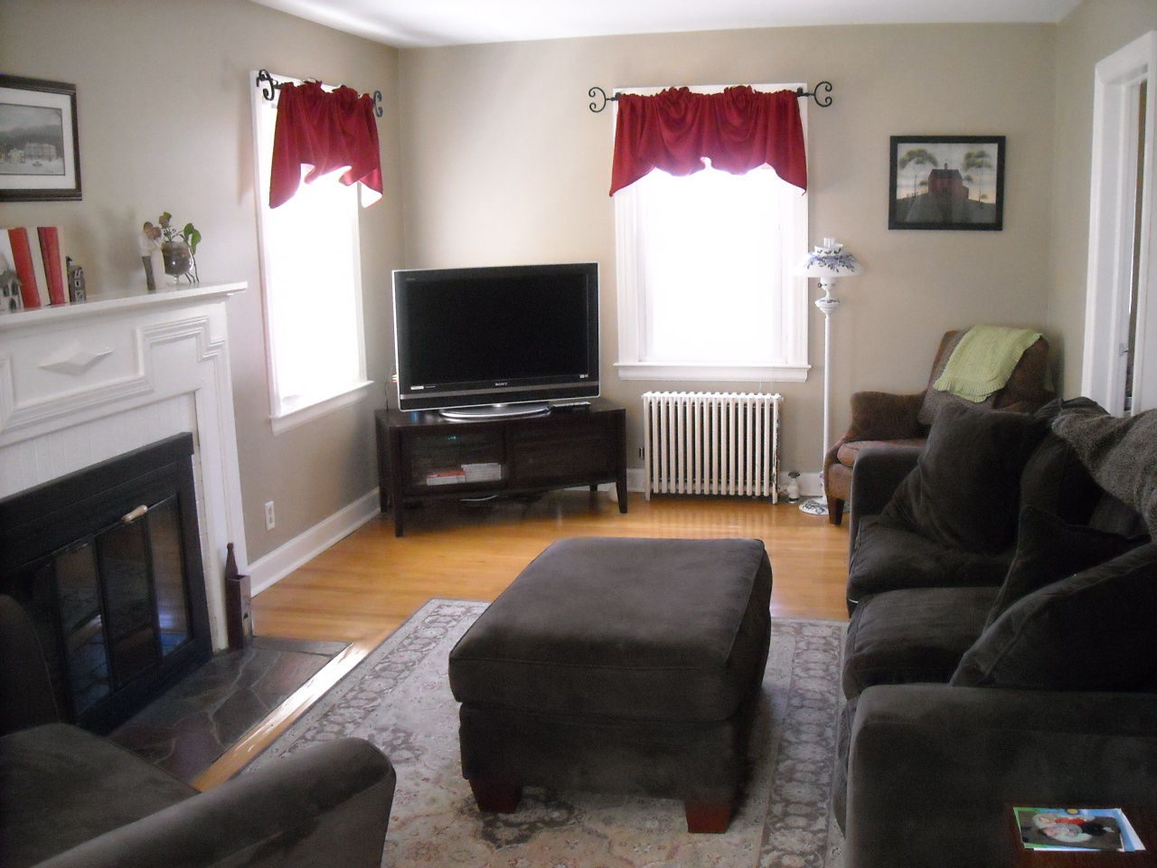 252 Holmes Road Pittsfield, MA 01201 - Photo 3 of 18 252 Holmes 030