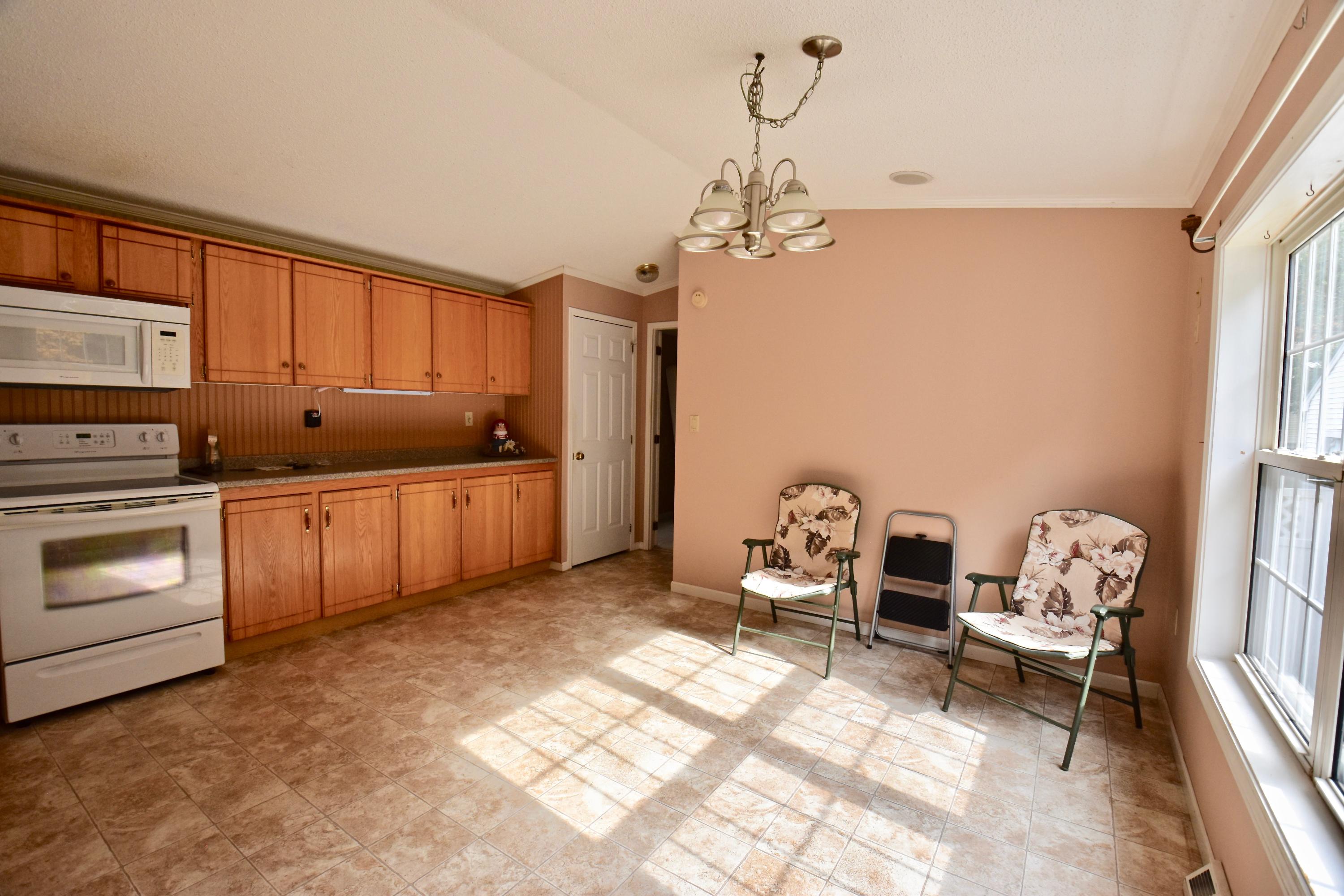 131 Roberts Ridge Road East Waterboro, ME 04030 - Photo 10 of 32 DSC_0307