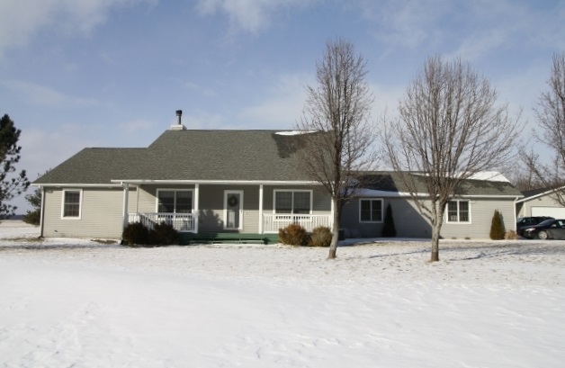 19544 Roosevelt Road Merrill, MI 48637 - Photo 1 of 61 1811767.JPG