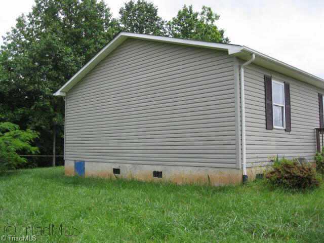 2220 Quail Ridge Court Lenoir, NC 28645 - Photo 3 of 4 Other.