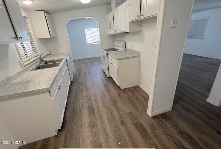 901 West Welland Road Phoenix, AZ 85041 - Photo 5 of 12 Kitchen4
