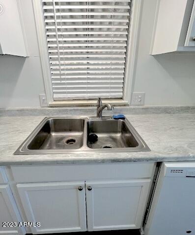 901 West Welland Road Phoenix, AZ 85041 - Photo 6 of 12 Sink