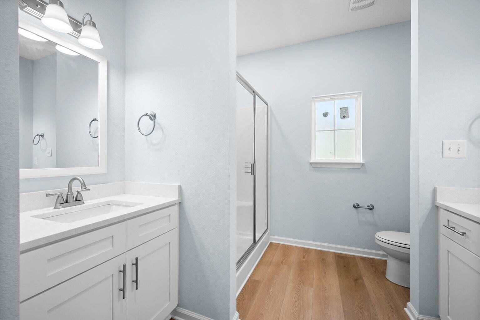 56 Riverwalk Circle Freeport, FL 32439 - Photo 5 of 24 20250326180700268388000000-o