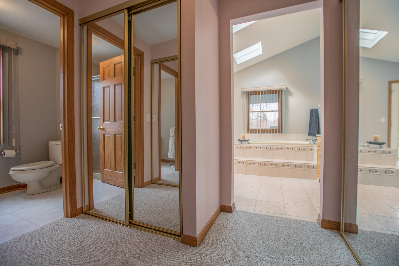 16N560 Sumter Drive Dundee, IL 60118 - Photo 29 of 49 a view of a bathroom from a bathroom