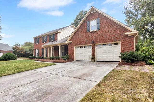 $574,950 | 1401 Matthews Plantation Drive, Matthews, NC 28105