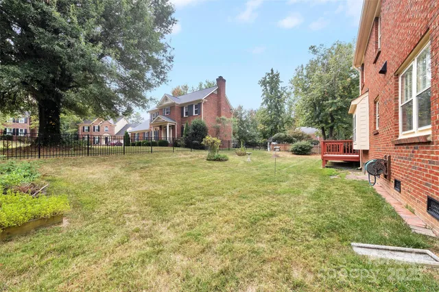 $574,950 | 1401 Matthews Plantation Drive, Matthews, NC 28105