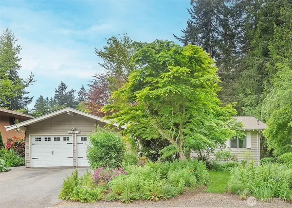 $1,125,000 | 22808 106th Place West, Edmonds, WA 98020