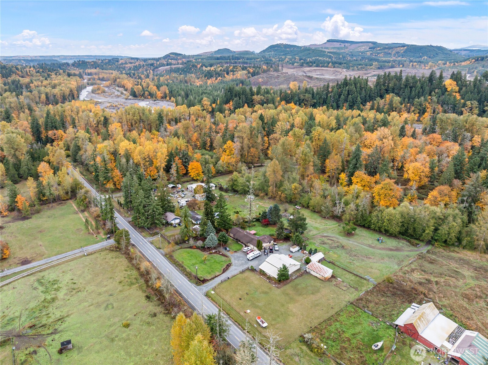 26707 Orville Road East Orting, WA 98360 - Photo 28 of 36 a view of a city from a lake