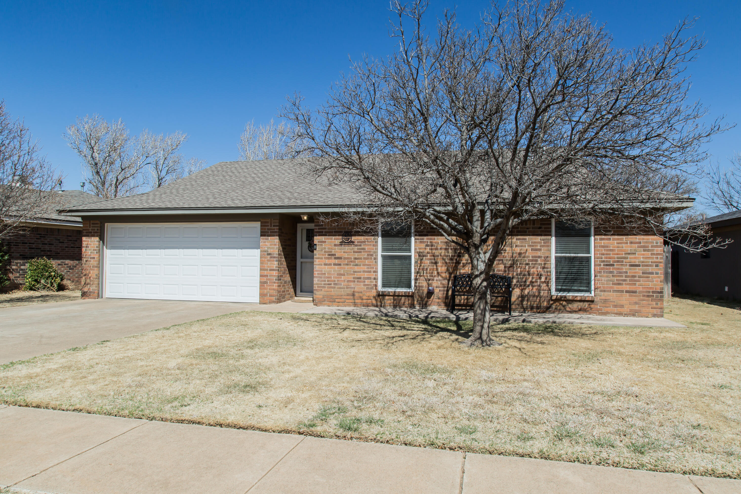 4204 Ridgeway Drive Plainview, TX 79072 - Photo 2 of 38 _MG_8717