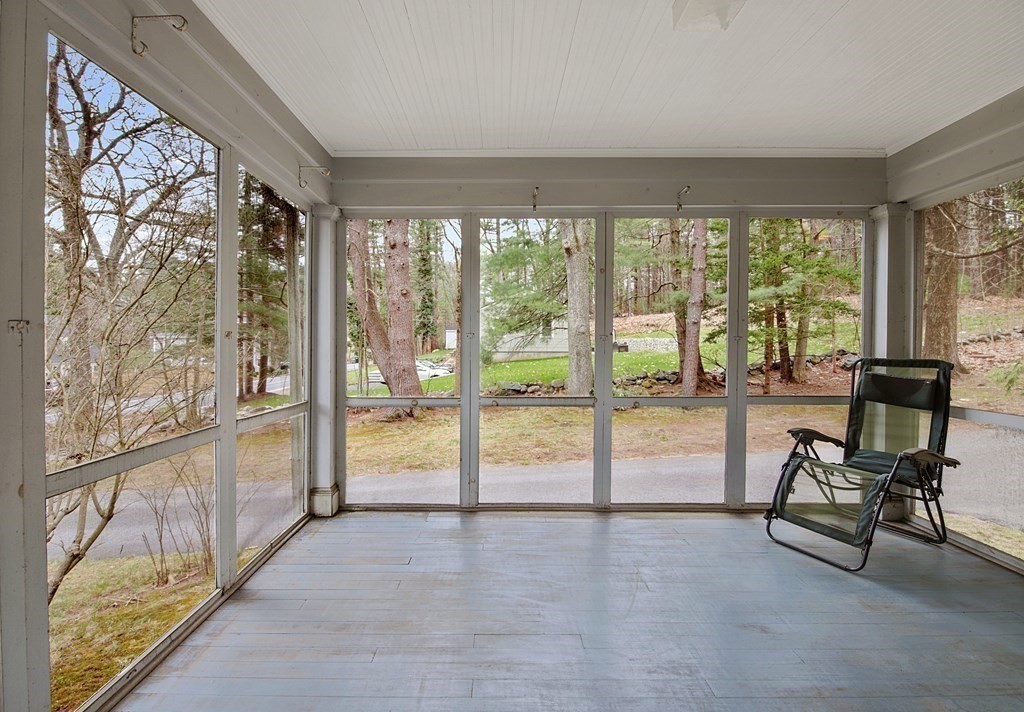 583 Peakham Road Sudbury, MA 01776 - Photo 11 of 24 Gallery Image 11