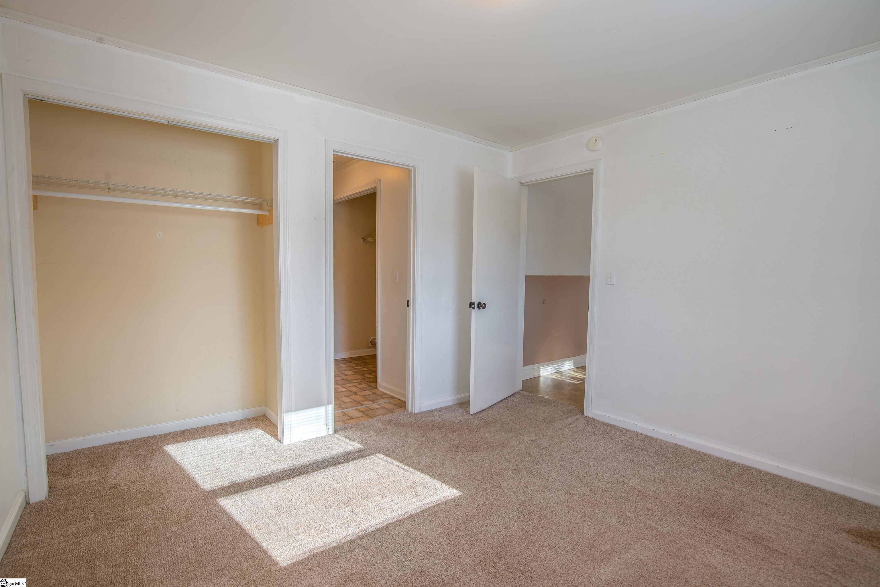 405 Perry Road Greenville, SC 29609 - Photo 14 of 27