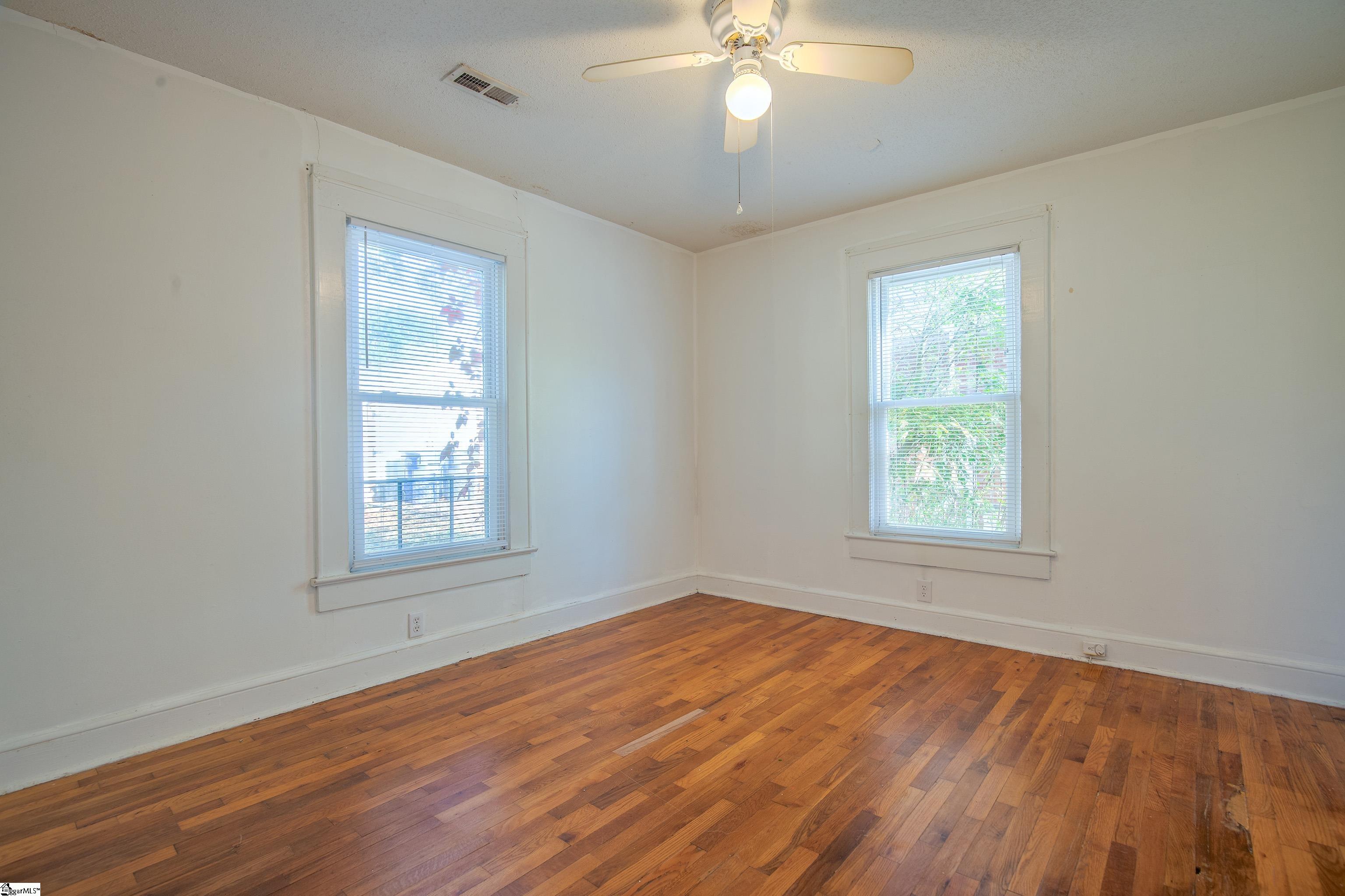 405 Perry Road Greenville, SC 29609 - Photo 21 of 27