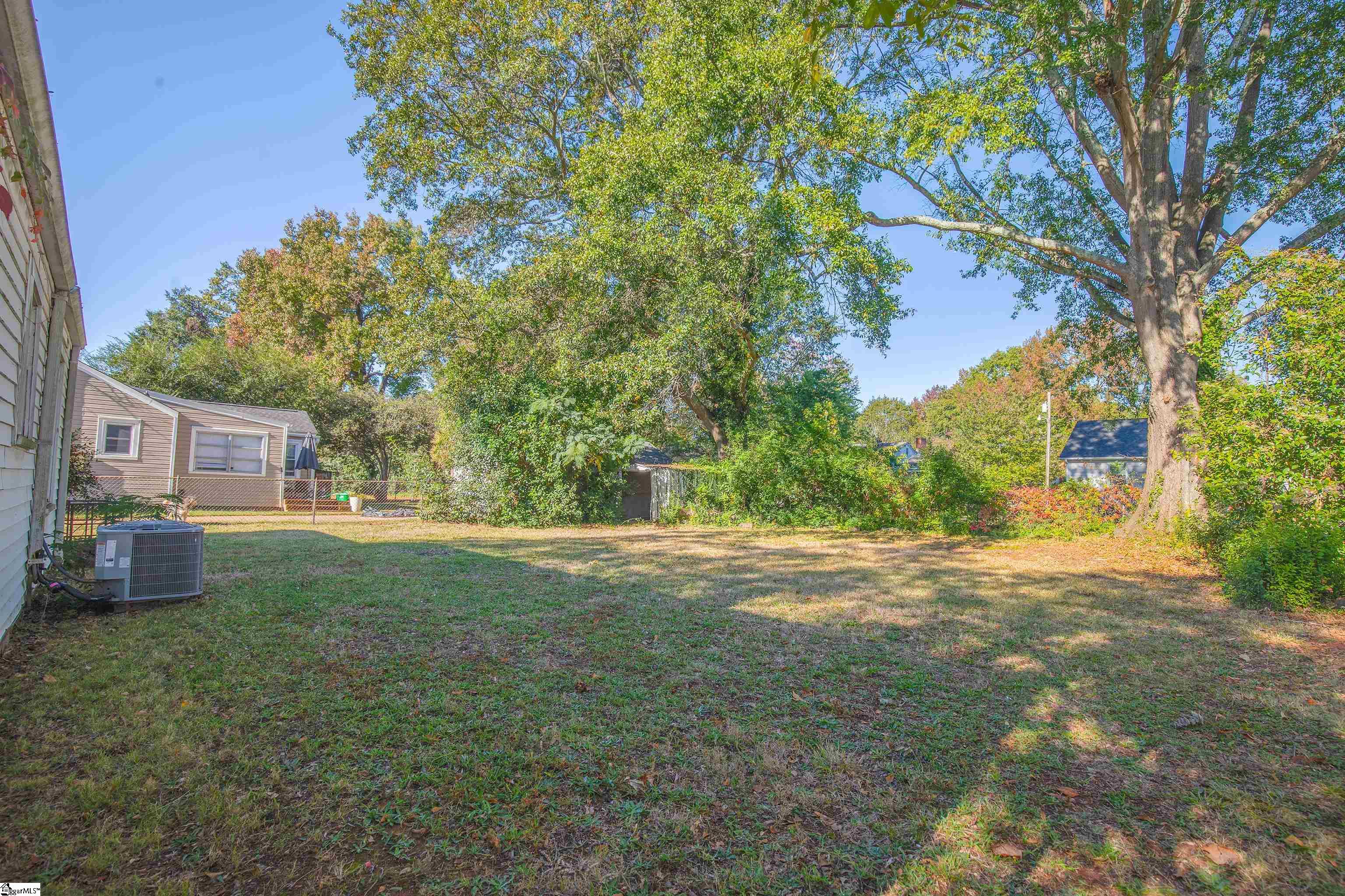405 Perry Road Greenville, SC 29609 - Photo 26 of 27