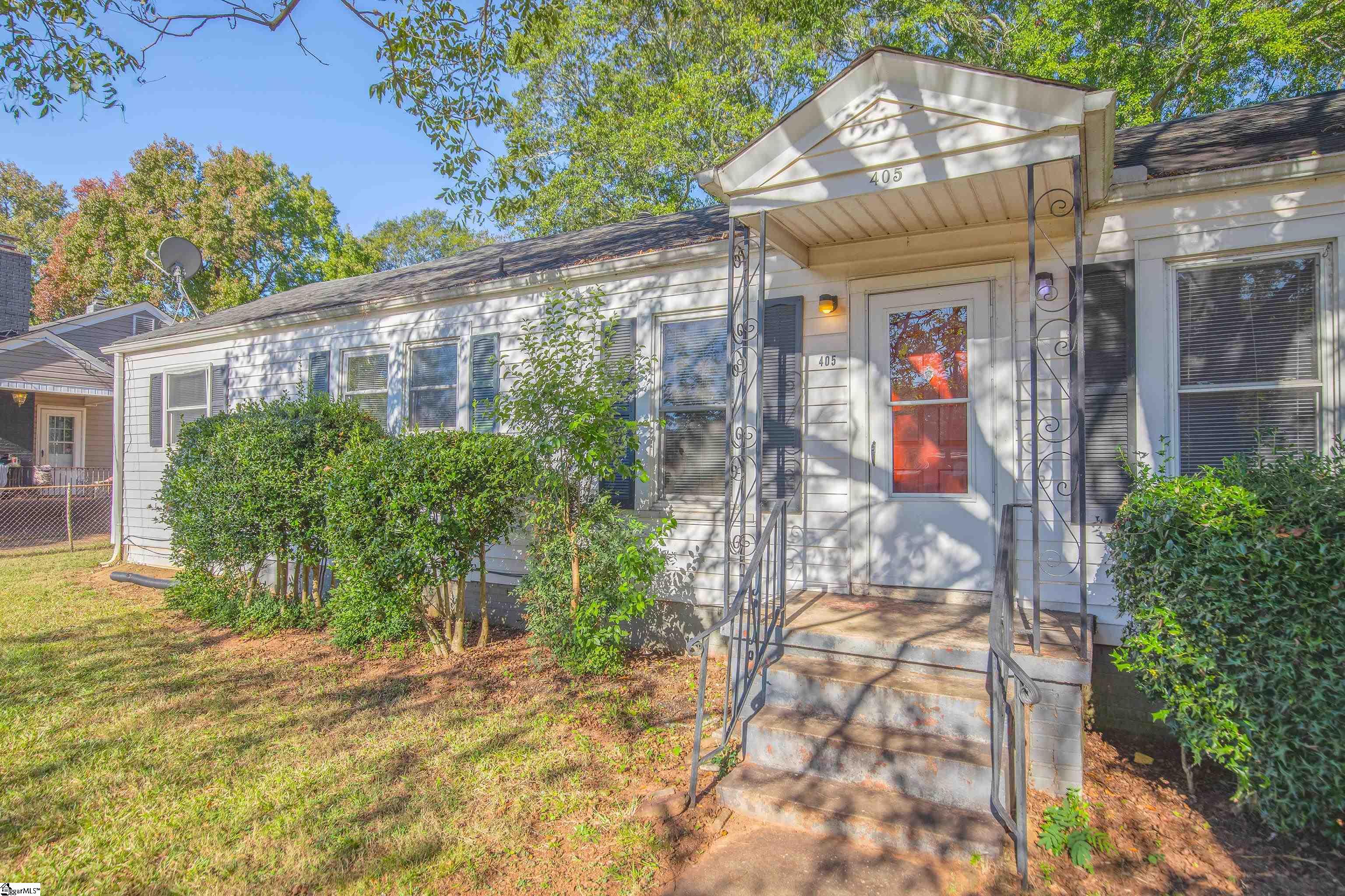 405 Perry Road Greenville, SC 29609 - Photo 6 of 27