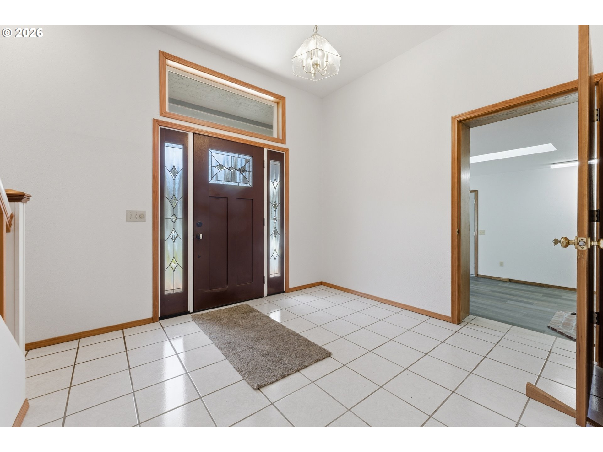 220 Flake Street Port Orford, OR 97465 - Photo 13 of 37 Entrance/Foyer