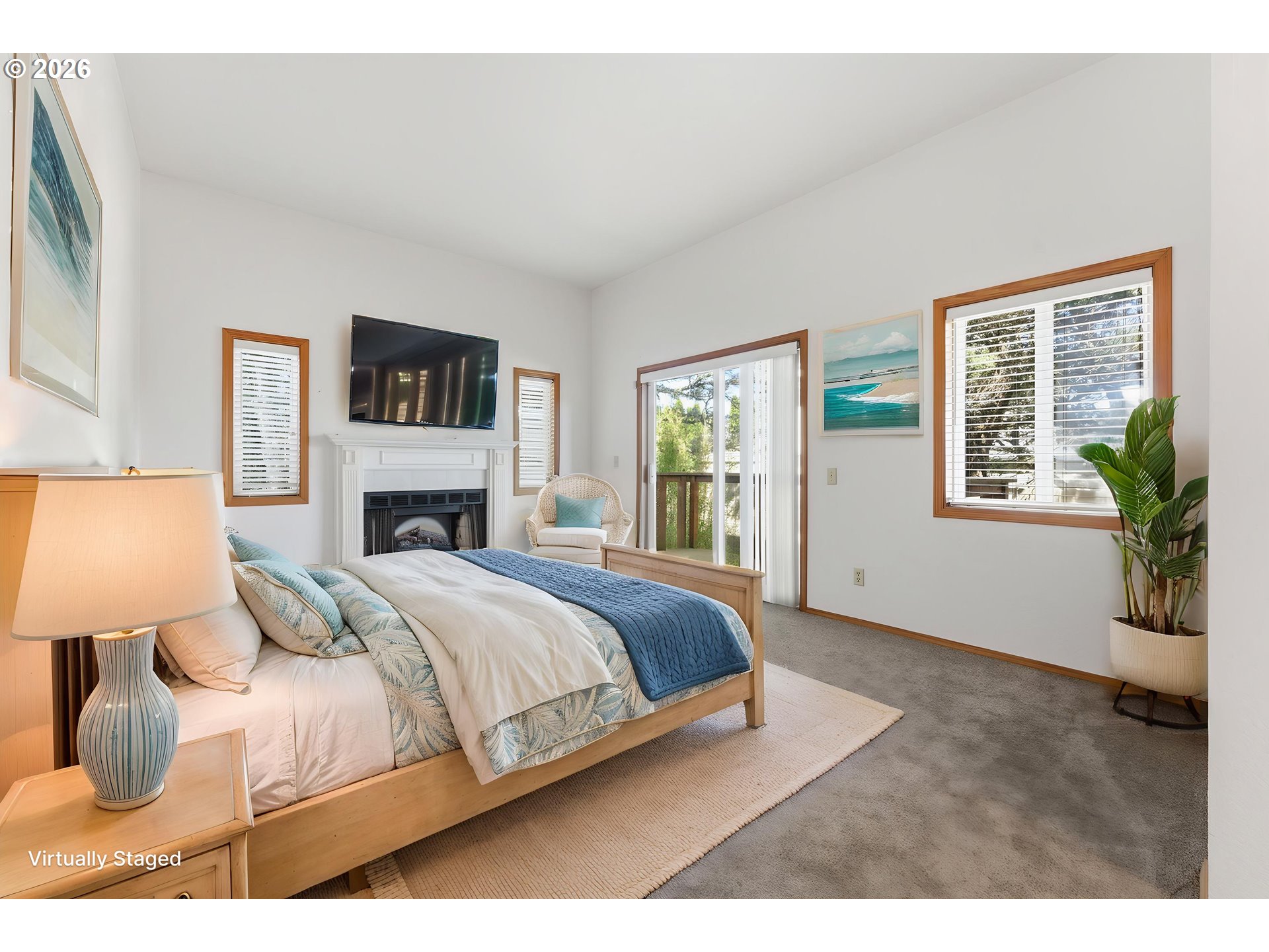 220 Flake Street Port Orford, OR 97465 - Photo 15 of 37 Bedroom, Owner's Suite