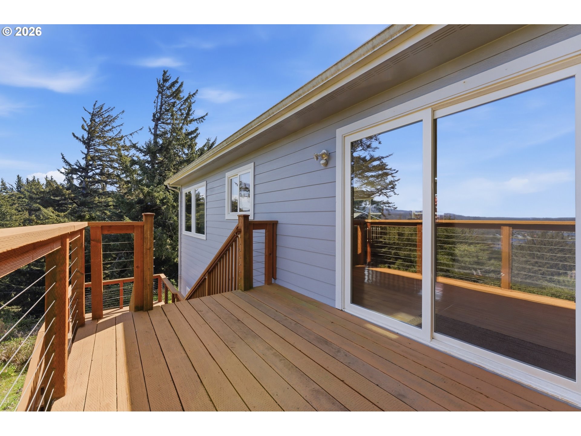 220 Flake Street Port Orford, OR 97465 - Photo 27 of 37 Deck