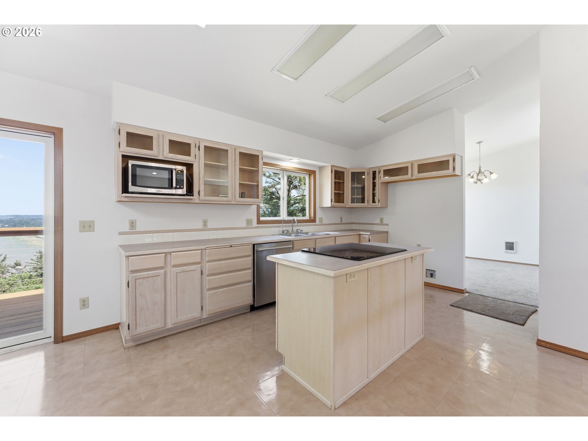 220 Flake Street Port Orford, OR 97465 - Photo 4 of 37 Kitchen