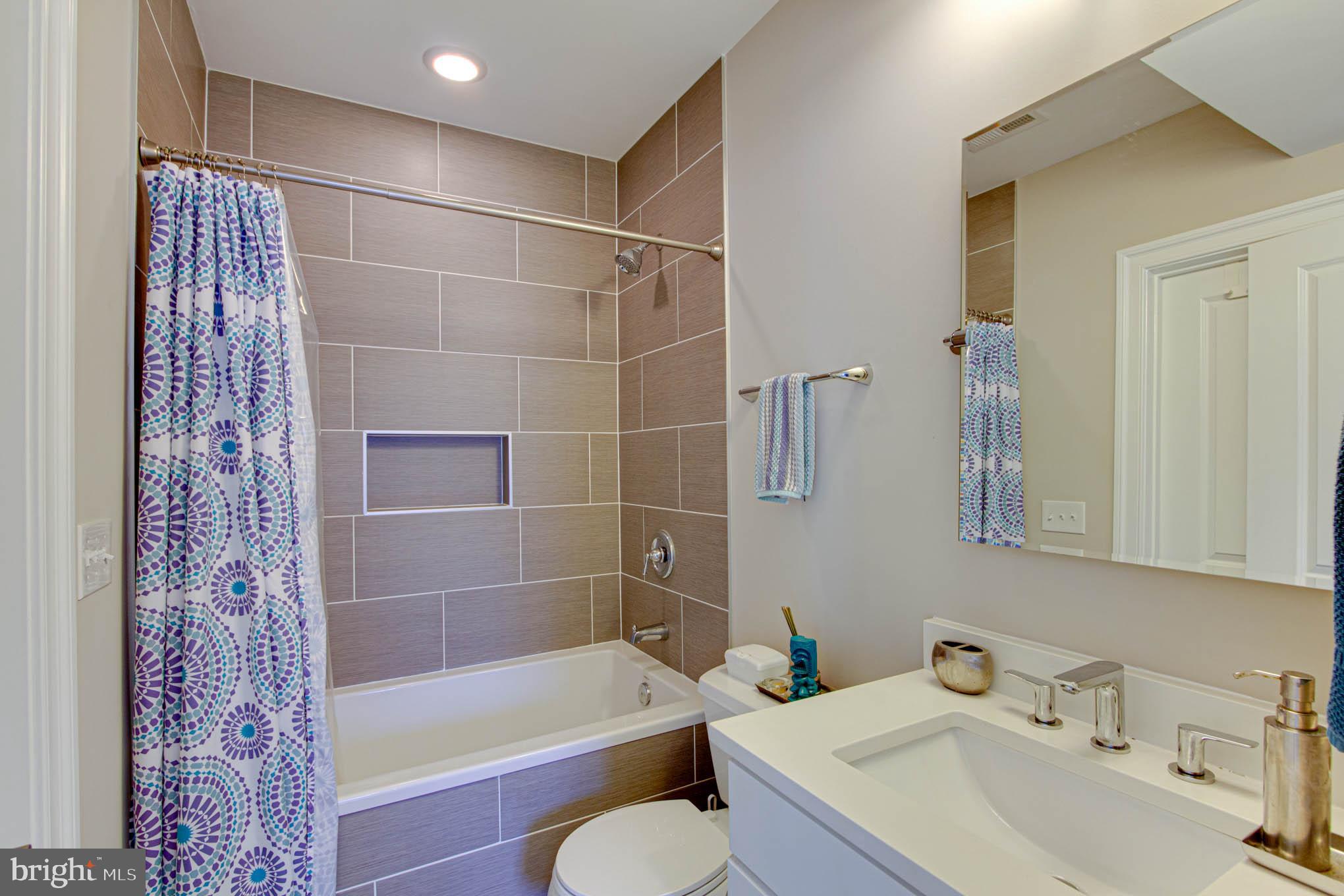 1014 10th Street Northeast, Unit 1 Washington, DC 20002 - Photo 13 of 17