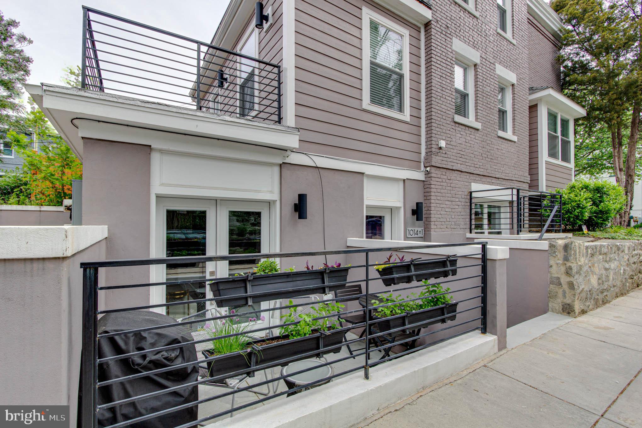 1014 10th Street Northeast, Unit 1 Washington, DC 20002 - Photo 3 of 17