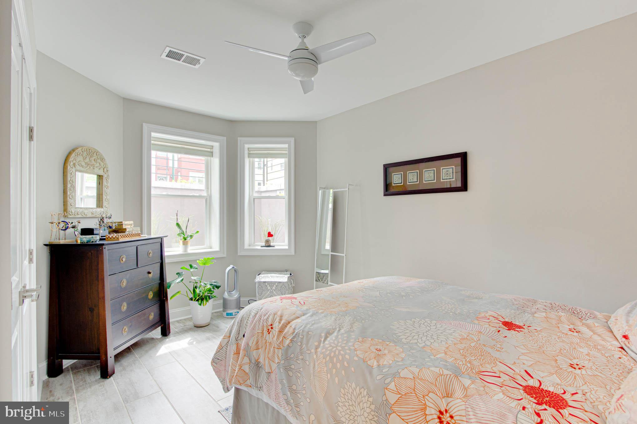 1014 10th Street Northeast, Unit 1 Washington, DC 20002 - Photo 9 of 17