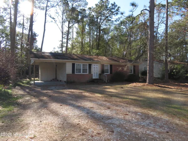 $1,600 | 4806 Greenway Avenue, Wilmington, NC 28403