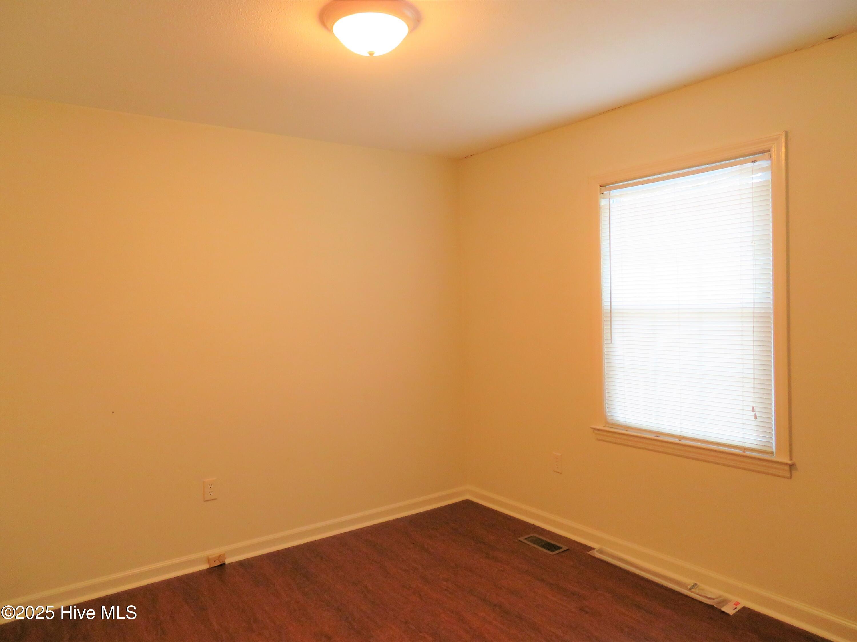 4806 Greenway Avenue Wilmington, NC 28403 - Photo 14 of 15 4806.14