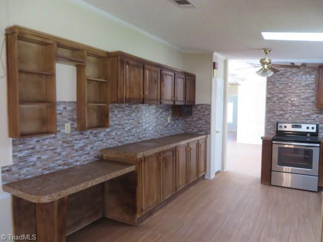 1055 Clayton Road Pinnacle, NC 27043 - Photo 5 of 21