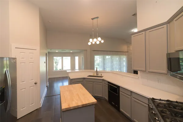 $2,700 | 1318 Ragsdale Lane, Katy, TX 77494