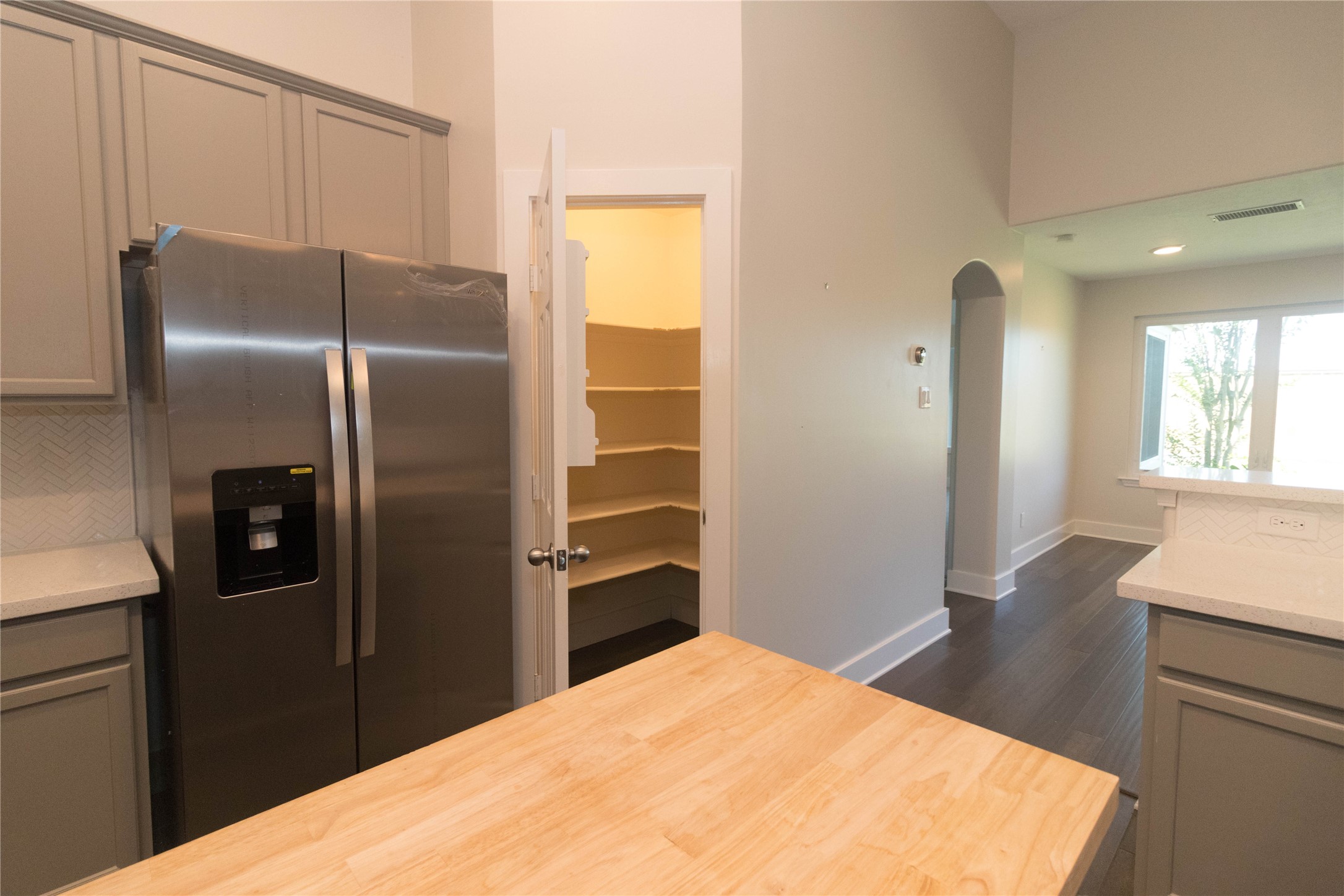 1318 Ragsdale Lane Katy, TX 77494 - Photo 9 of 42