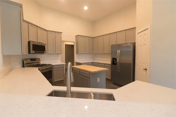 $2,700 | 1318 Ragsdale Lane, Katy, TX 77494