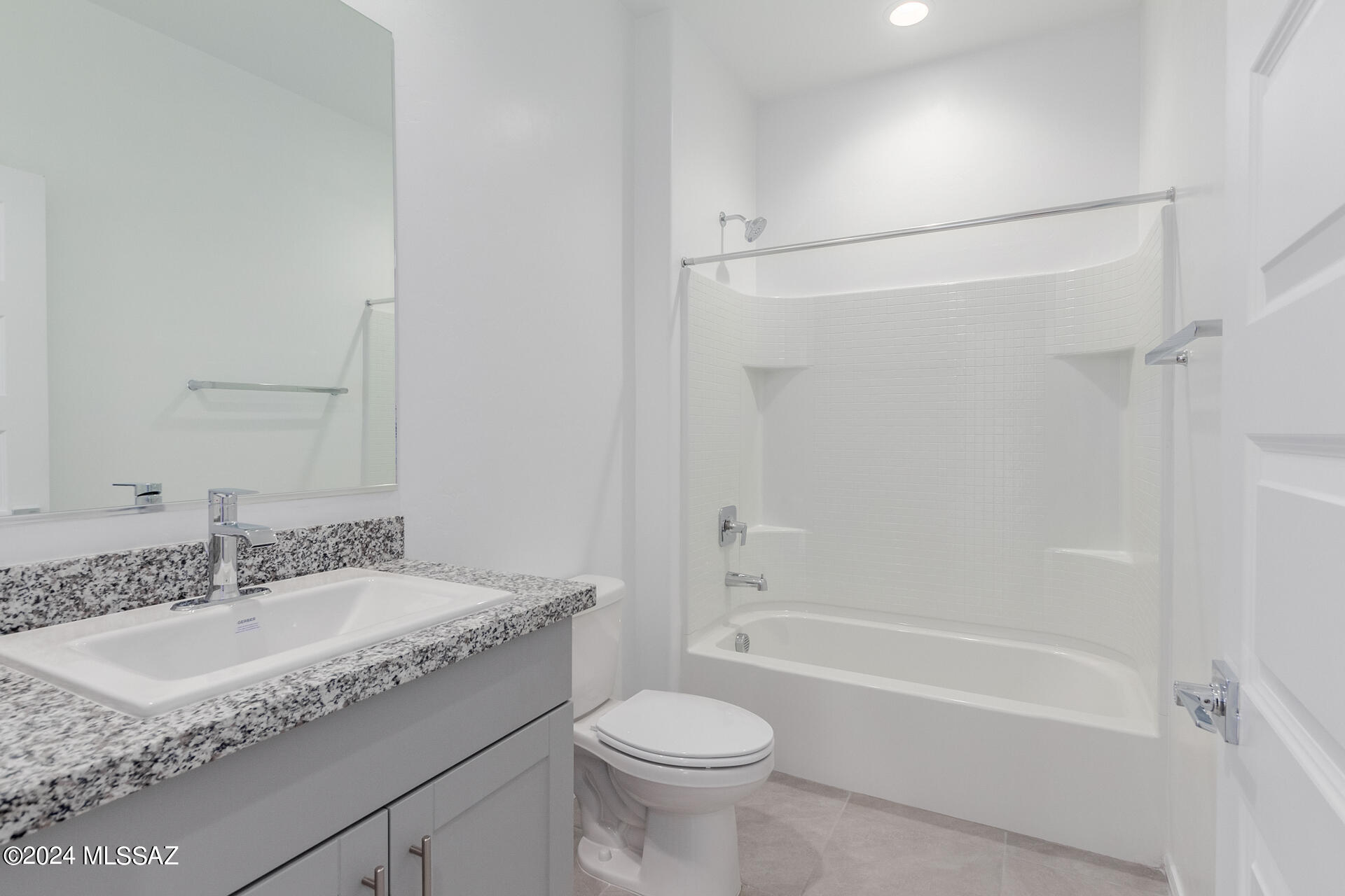 9970 North Cascalote Lane Marana, AZ 85653 - Photo 23 of 47 Diana H30D Model Interior H30D* Photos/Digital Renderings are of a Diana home, from another location and are for illustration purposes only. Interior packages, exterior elevation, color, and structural options may vary. Home is under construction. Furnishings and decorative items not included with home purchase. *