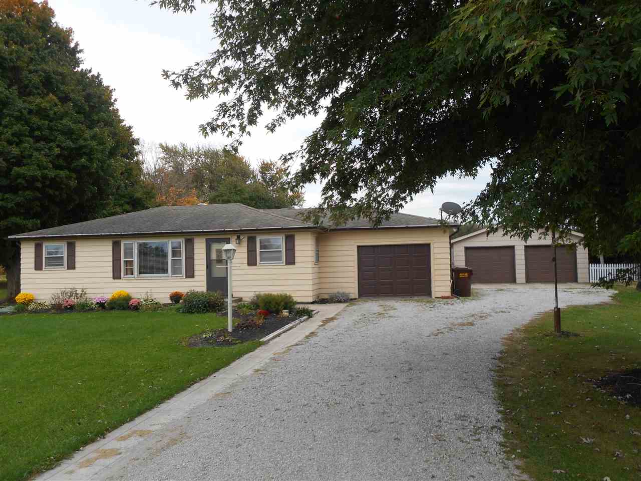 4831 West Dupont Road Fort Wayne, IN 46818 - Photo 10 of 22
