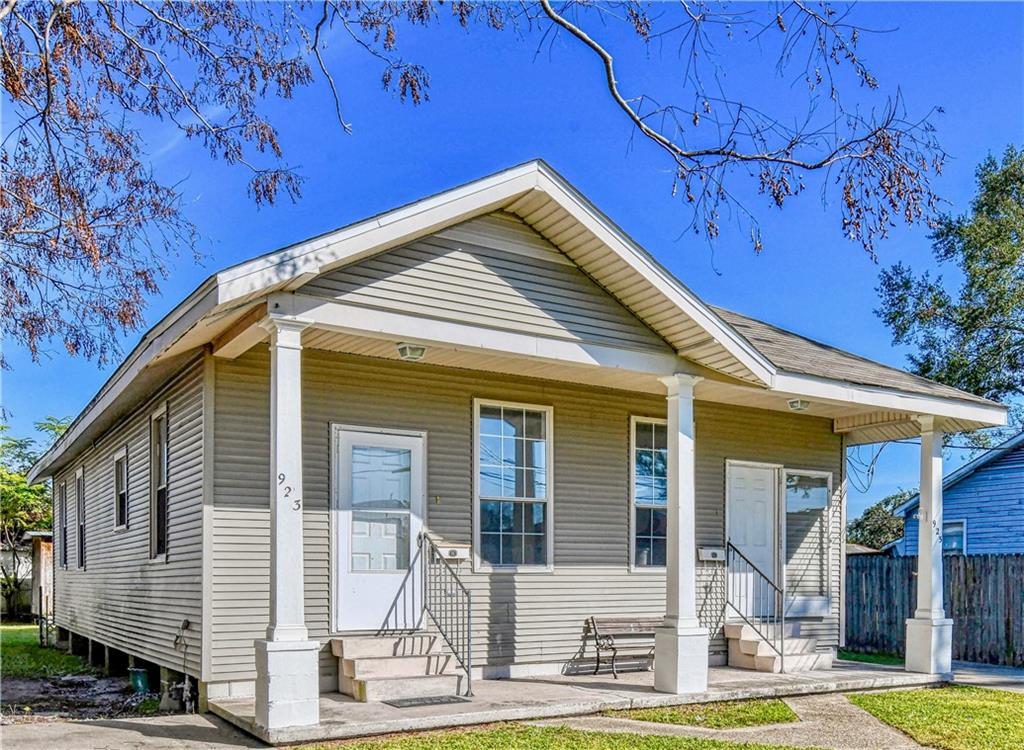 923-25 Rupp Street Gretna, LA 70053 - Photo 3 of 24 Gallery Image 3