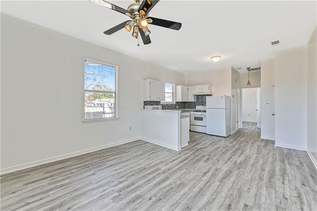 923-25 Rupp Street Gretna, LA 70053 - Photo 4 of 24 Gallery Image 4